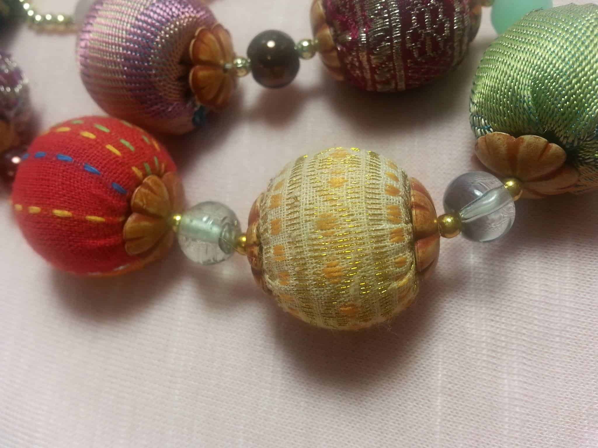 Sari Beads